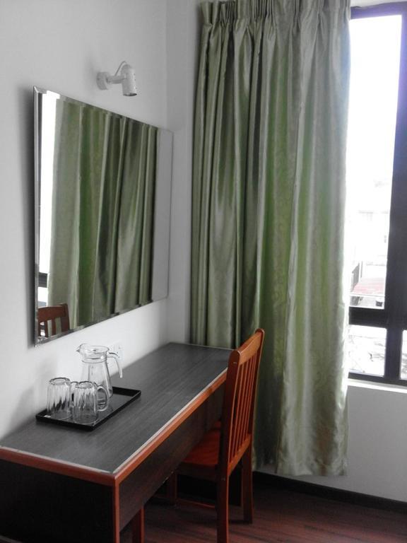 101 Hotel Мири Стая снимка