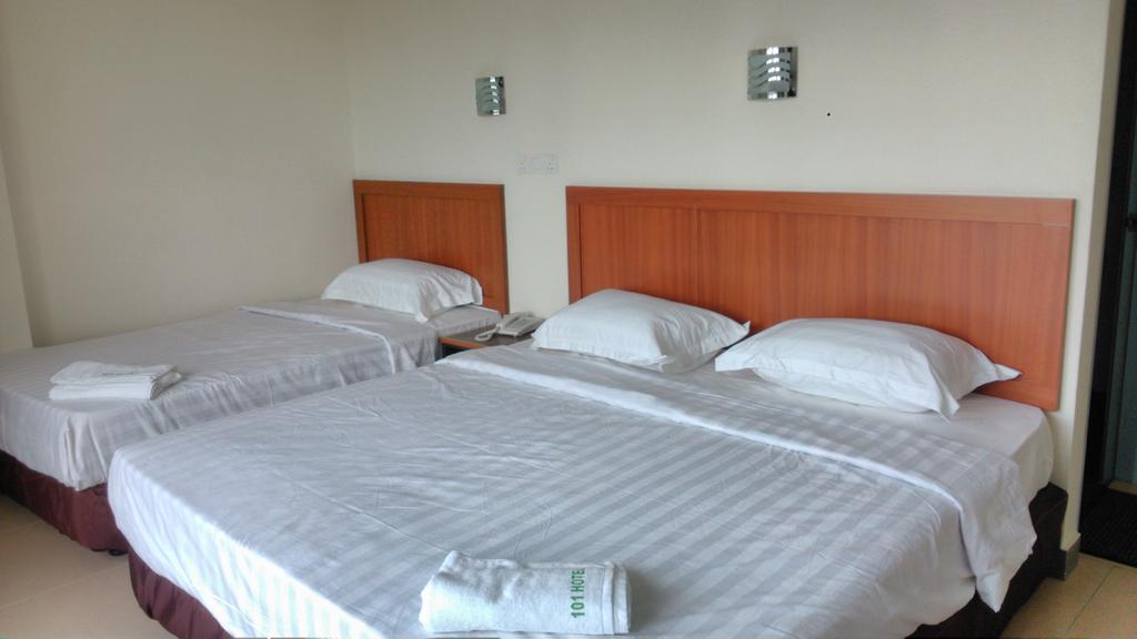 101 Hotel Мири Стая снимка