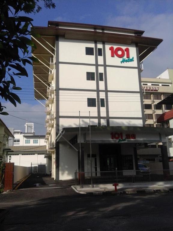 101 Hotel Мири Екстериор снимка